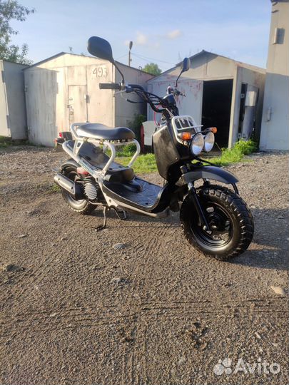 Скутер Honda Zoomer