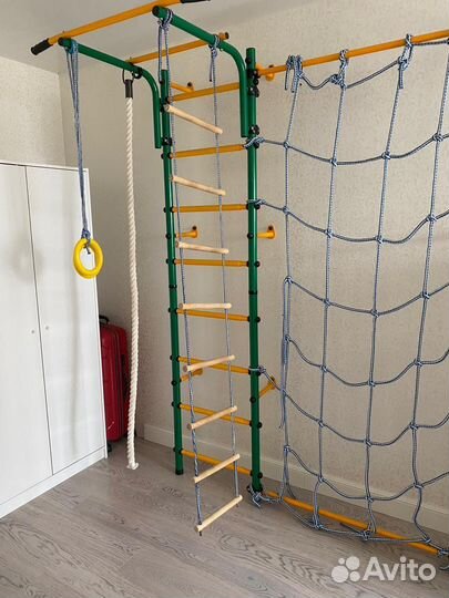 Детская шведская стенка