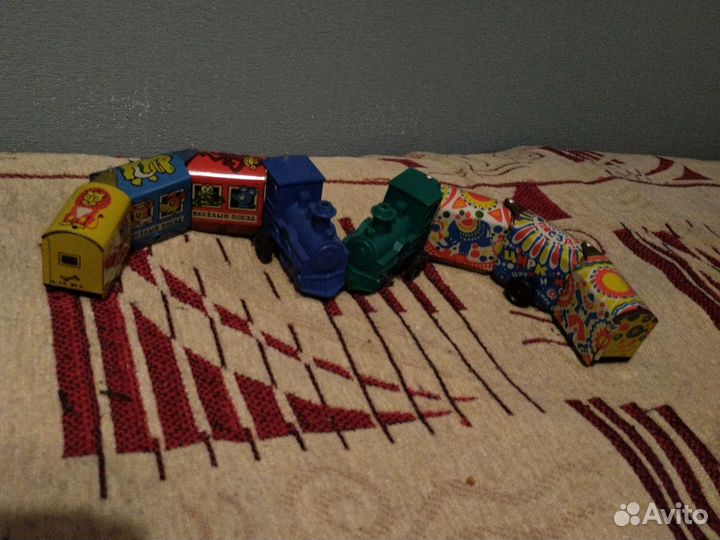 Игрушки заводные СССР