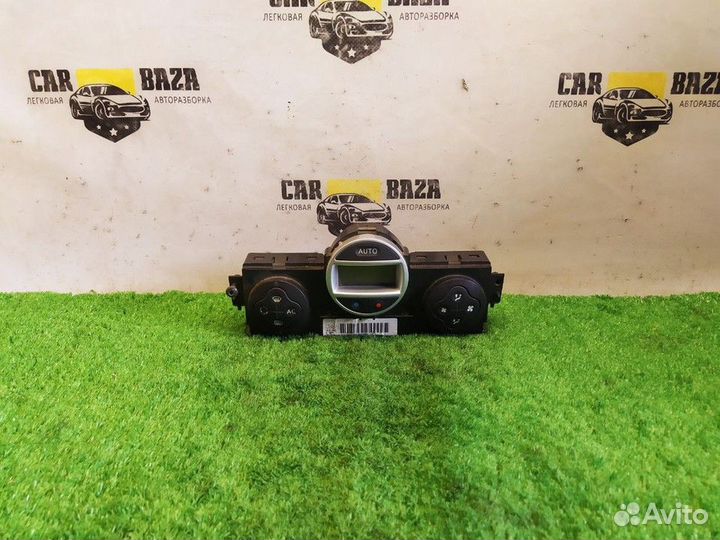 Блок управления климатом Renault Scenic