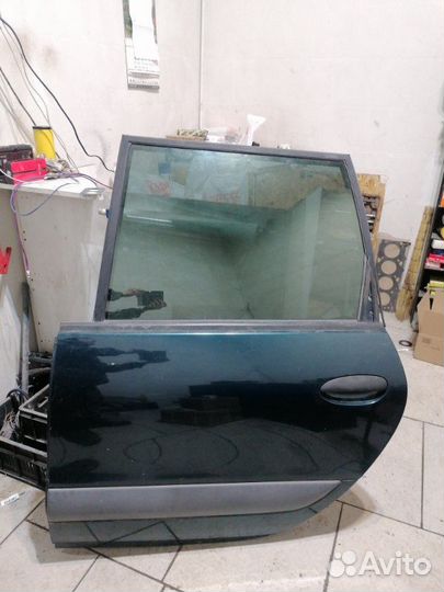 Дверь задняя левая Renault Espace 3 JE F3R769 1998