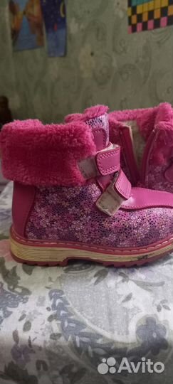 Ботинки для девочки