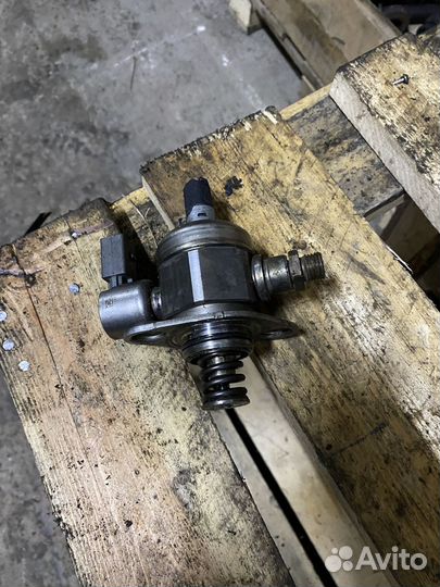 Топливный насос Volkswagen Passat CC 1.8, 2.0