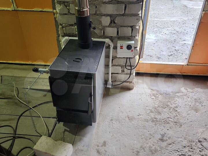 Гараж, > 30 м²