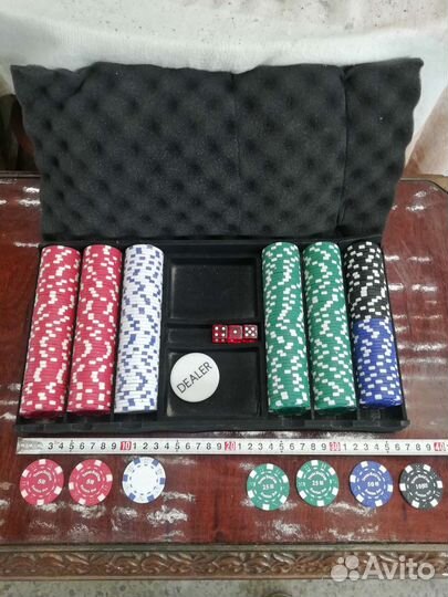 Покерные фишки