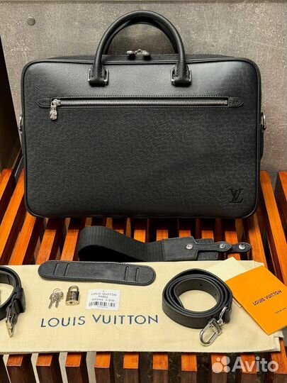 Портфель Louis Vuitton porte Documents Business