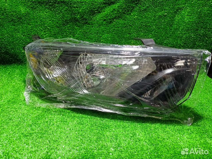 Правая и левая блок-фара гранта FL