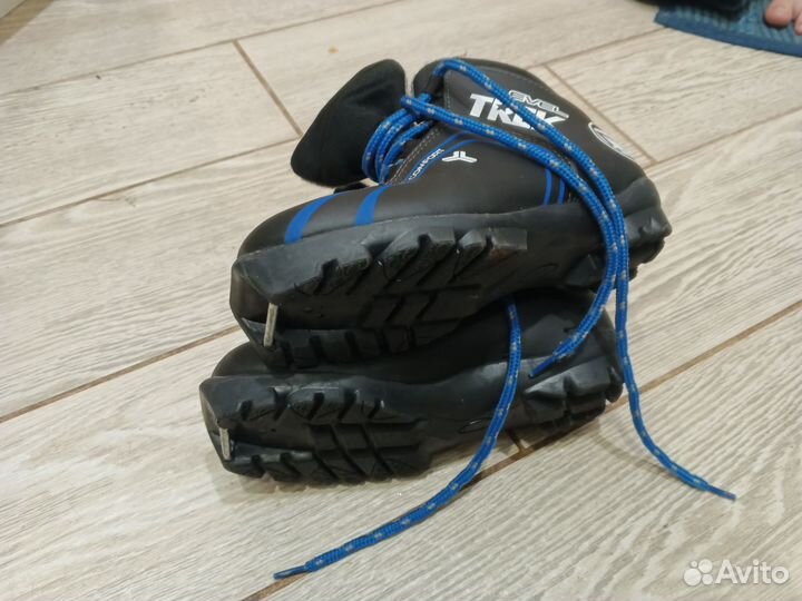 Лыжные ботинки, детские