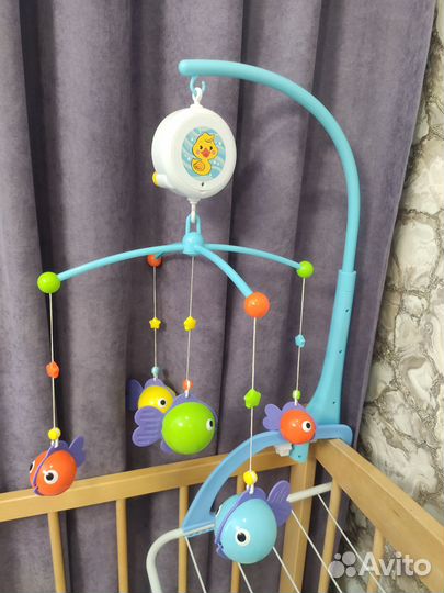 Мобиль на детскую кроватку