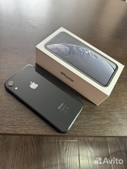 iPhone Xr, 128 ГБ