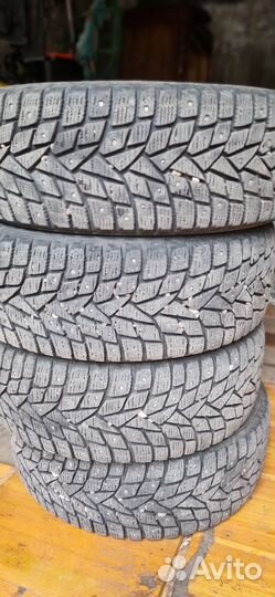 Dunlop SP Winter Ice 02 205/55 R16