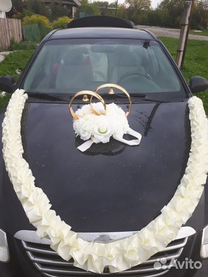 Свадебные украшения на авто