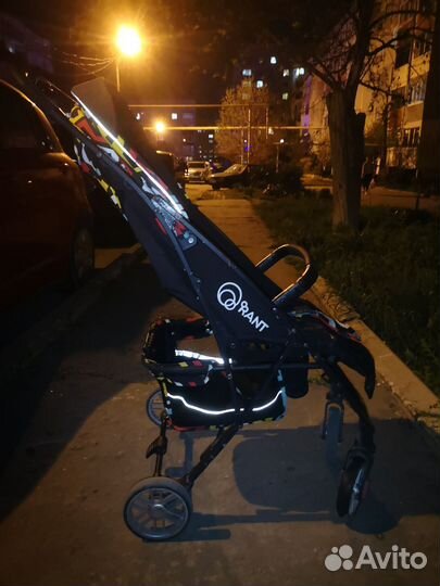 Прогулочная коляска