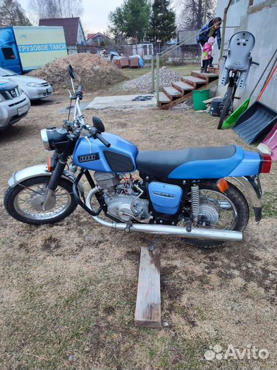 Мотоцикл иж Планета 3