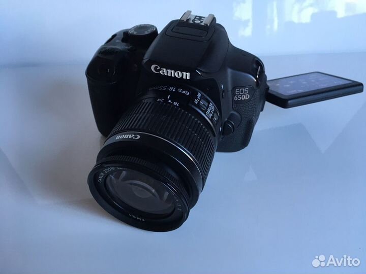Canon 650D kit 18-55mm / фотоаппарат