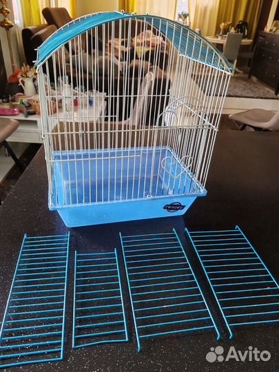 Клетки для попугаев и грызунов