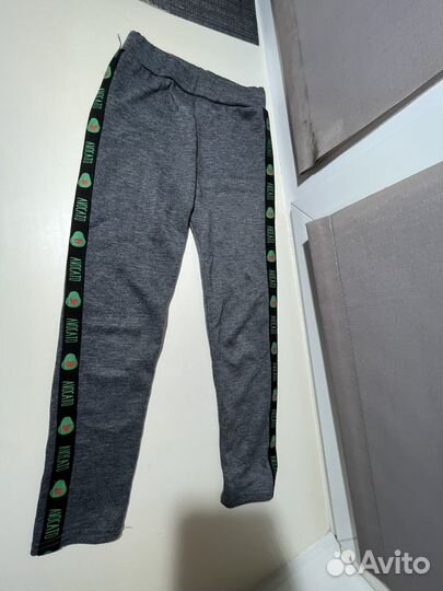 Продам десткие вещи 5-7 лет