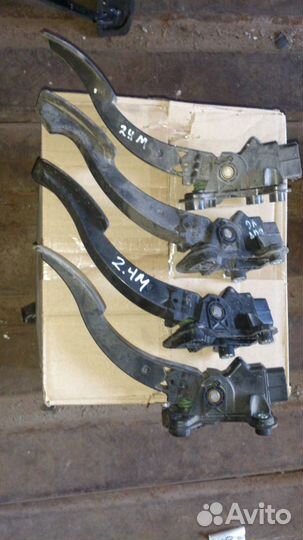 Педаль газа Mitsubishi outlander XL 06-12