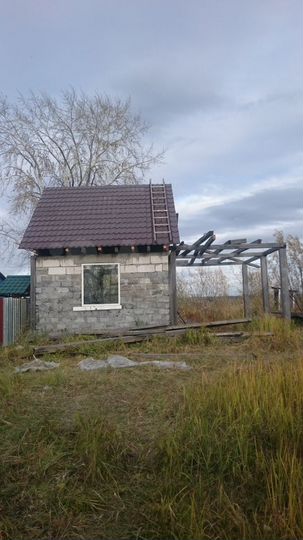 Дача 20 м² на участке 6 сот.