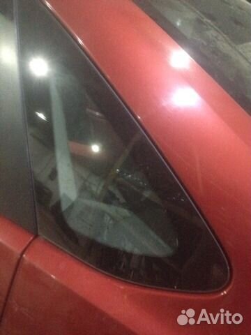 Форточка задняя левая Форд Фокус 2 седан