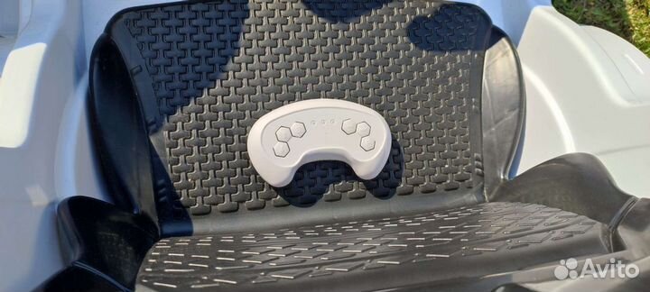 Детский электромобиль mercedes