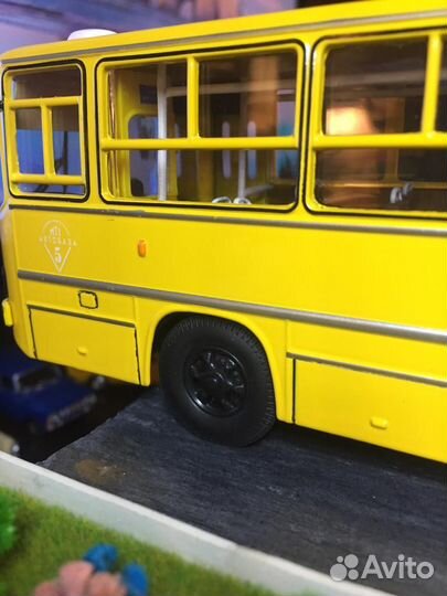 Коллекционная модель Икарус