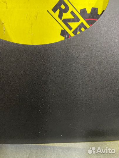 Накладка торпедо Kia Ceed Ed универсал 1.6 2010