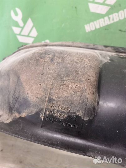 Локер передний правый Ауди 80 90 Б3