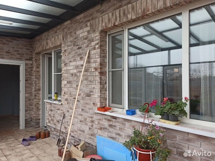 Фасадная плитка, фасадные и цокольные термопанели