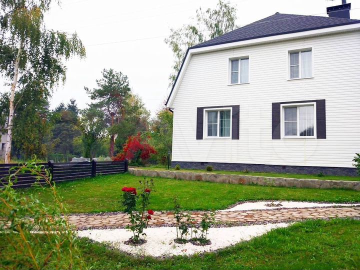 Коттедж 200 м² на участке 2 га