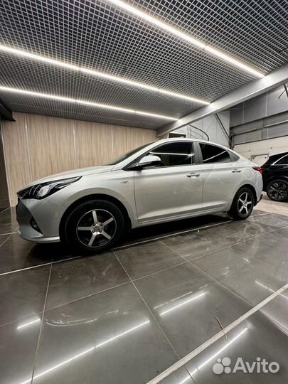 Hyundai Solaris 1.6 AT, 2020, 36 445 км