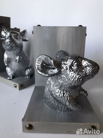 Подставка для книг 