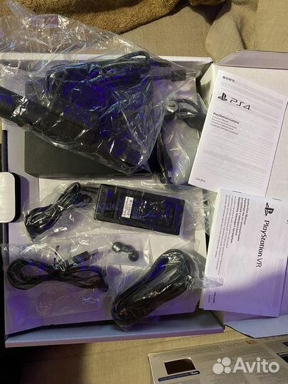 Ps4 pro limited edition + Ps VR