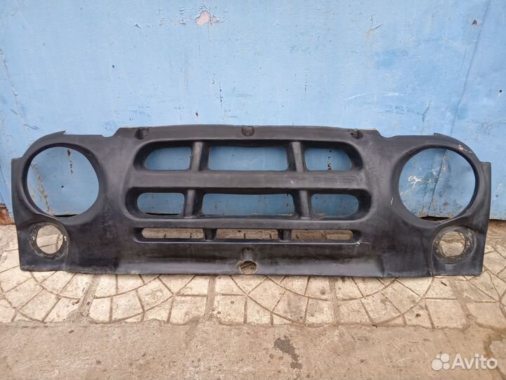 Комплект решётка и накладки на арки на УАЗ 469