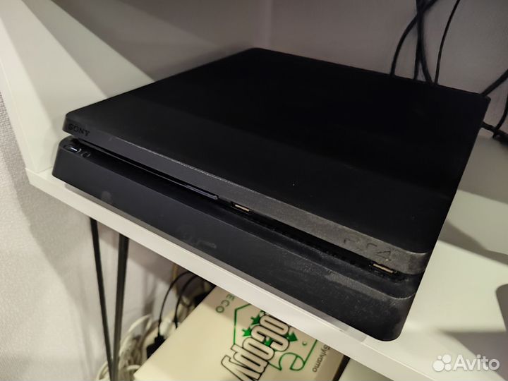 Sony playstation 4 PS4