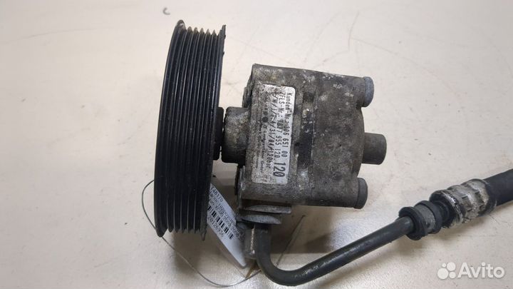 Гур Volvo XC90, 2005