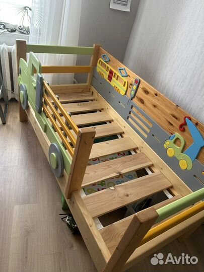 Кровать детская грузовик и матрас