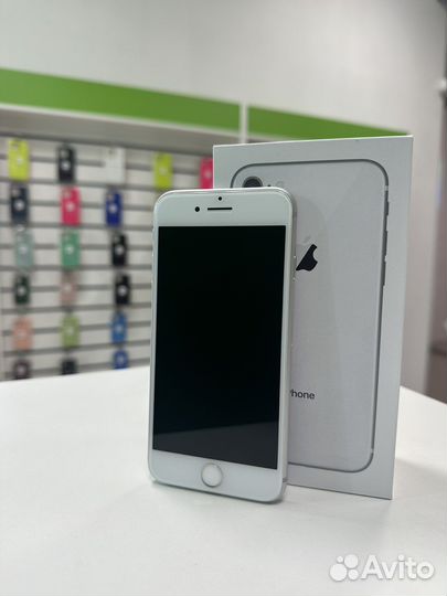 iPhone 8/оригинал