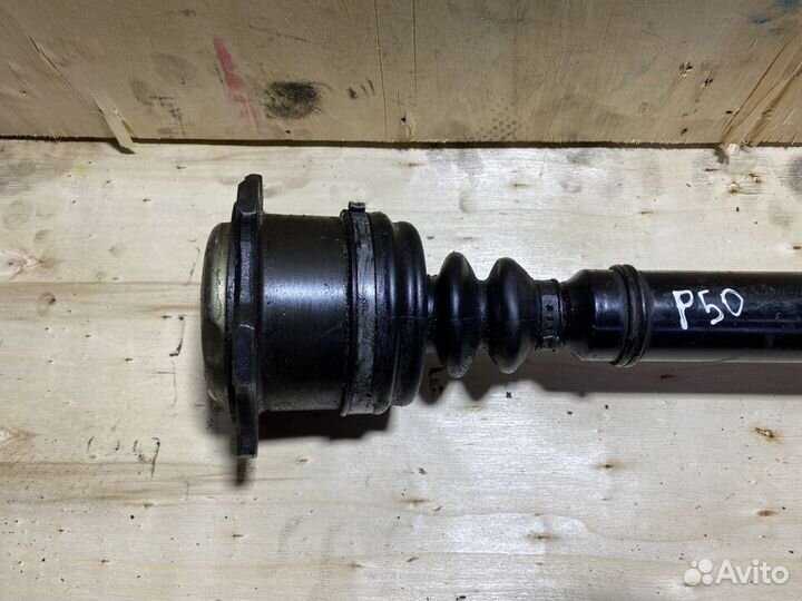 Приводной вал правый Audi A6 C5 2,4 бензин АКПП 50