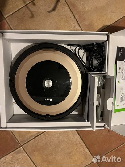 Робот пылесос irobot roomba 895