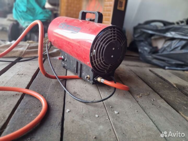 Тепловая пушка газовая