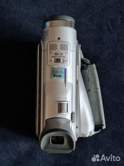 Цифровая видеокамера samsung