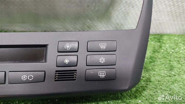 Панель управления отопителя BMW X3 (E83) 2004