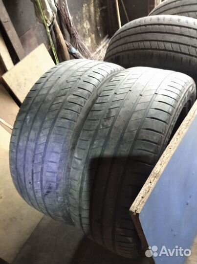 Jinyu YS82 285/45 R22