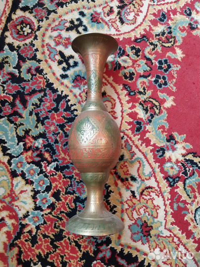 Бронзовая ваза - Индия