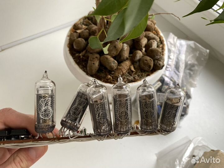 Радиодетали СССР, радиолампы ин-19, ин-4, и т.д