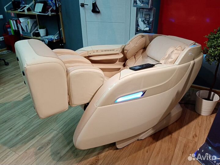 Массажное кресло 652