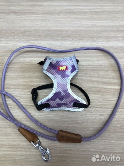 Шлейка и поводок для собачки Ferplast