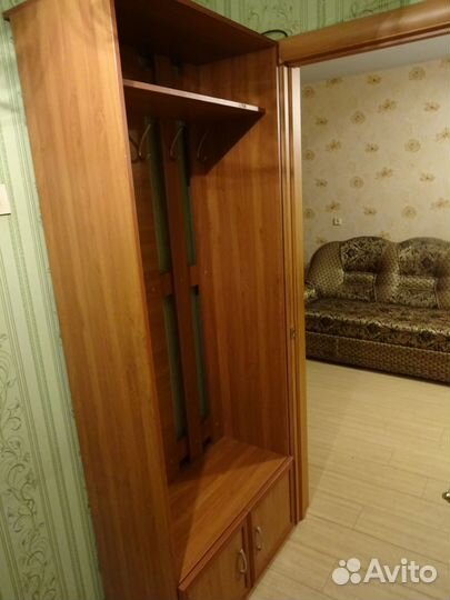 Прихожая б/у