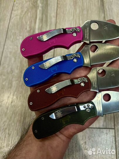 Нож Spyderco Squeak